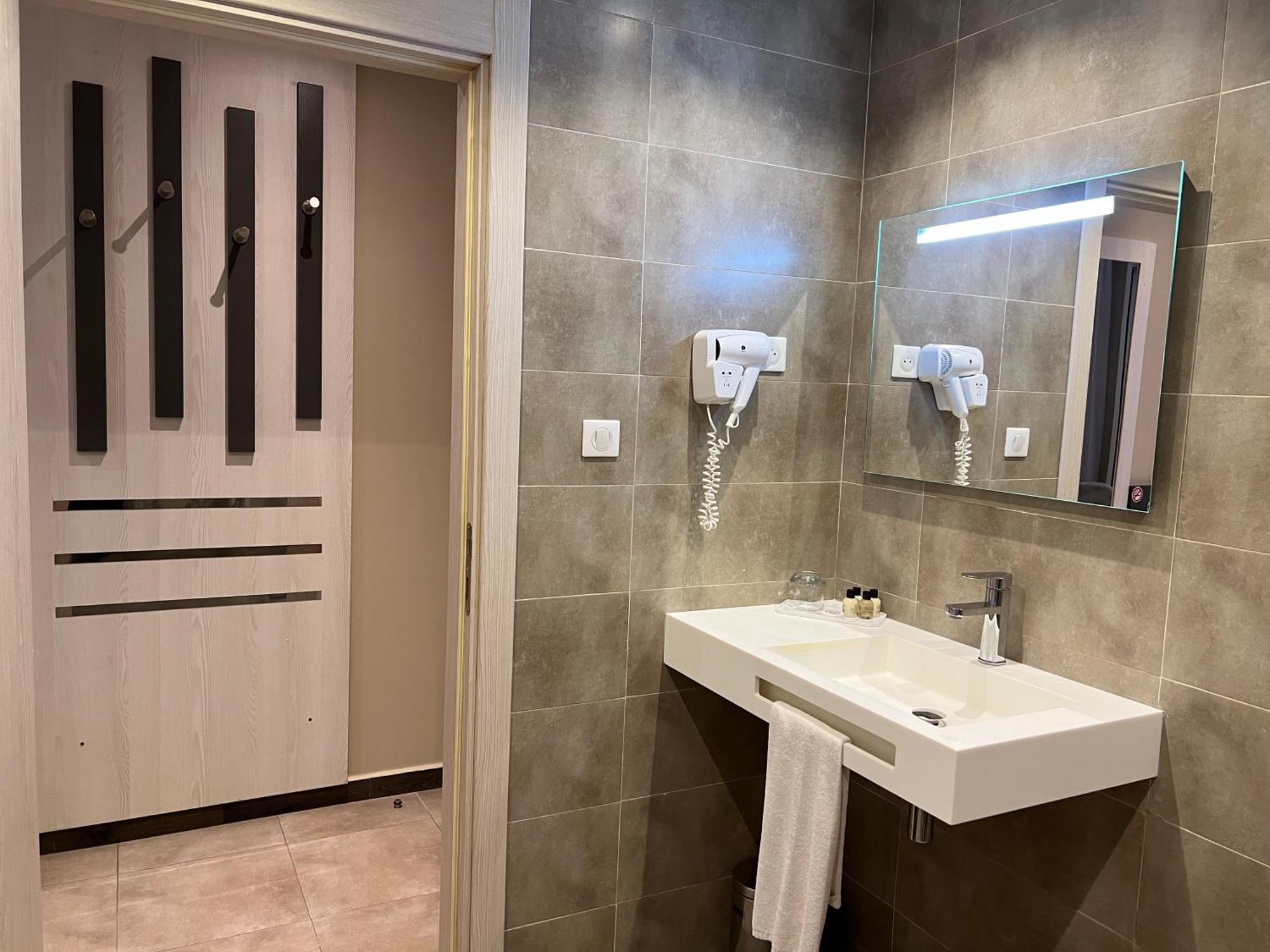 Hotel Ben Aouda & Spa Tipaza Εξωτερικό φωτογραφία